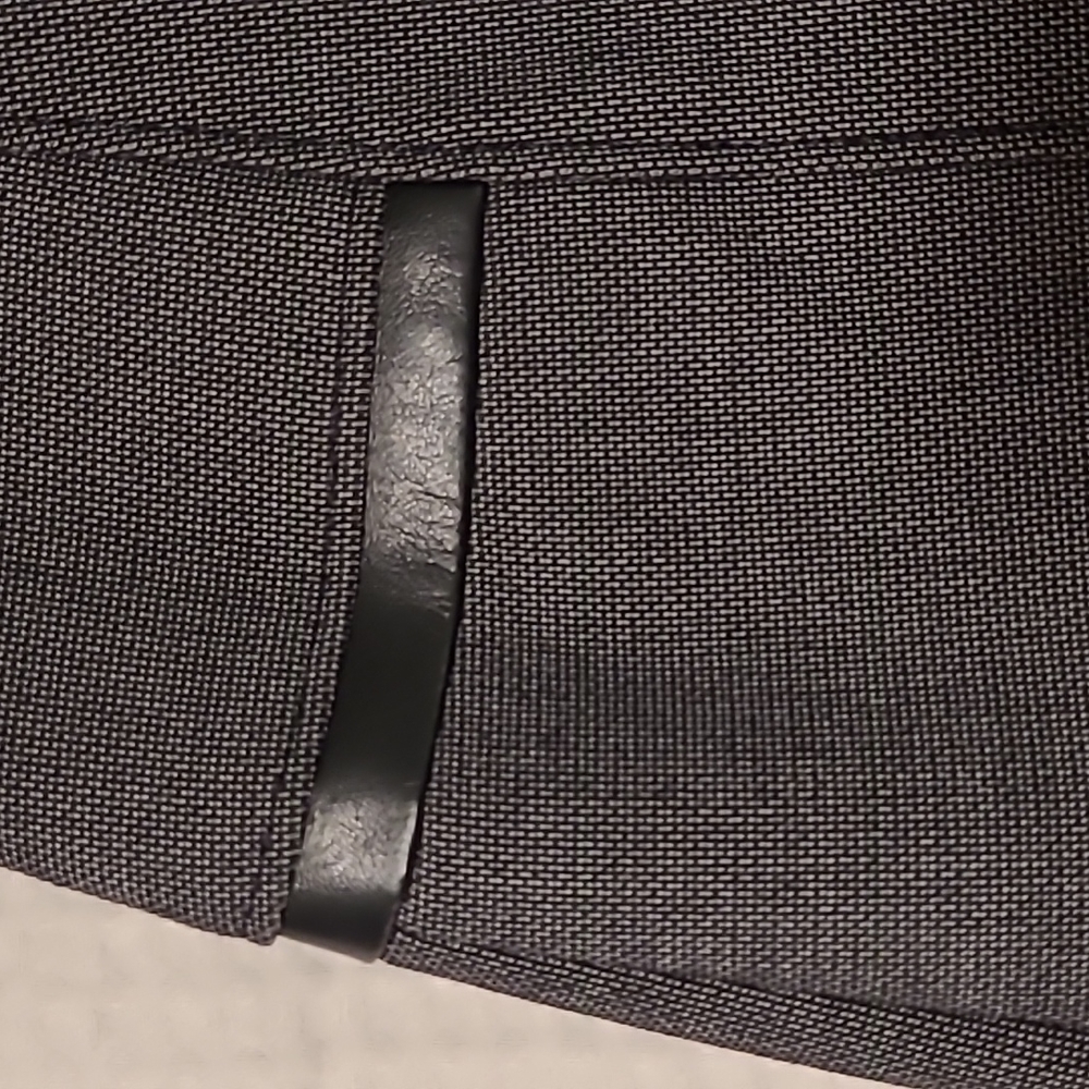 White House Black Market Gray Tweed Skirt. Size 10 - Picture 5 of 9